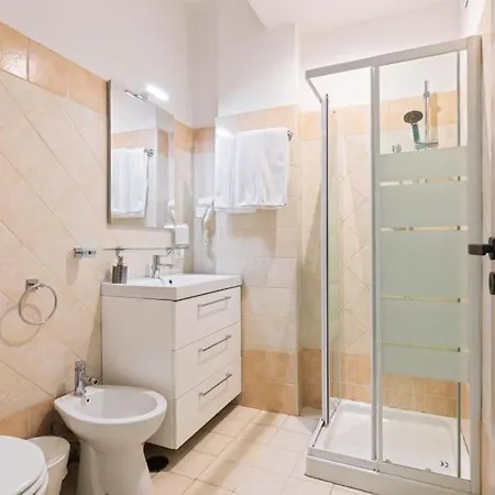 Private In A With Private Bath N1 Řím