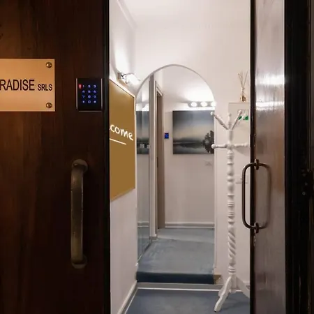 Private In A With Private Bath N1 Rom